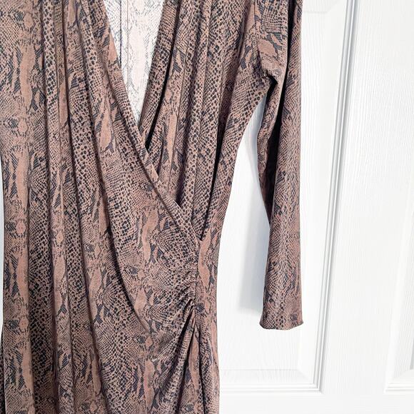 Norma Kamali Side Drape Sheath Dress in Coco Python - Picture 4 of 6